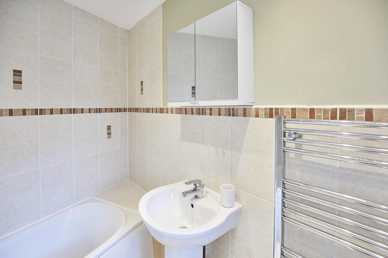 Host & Stay - Aynsley Mews Consett Dış mekan fotoğraf